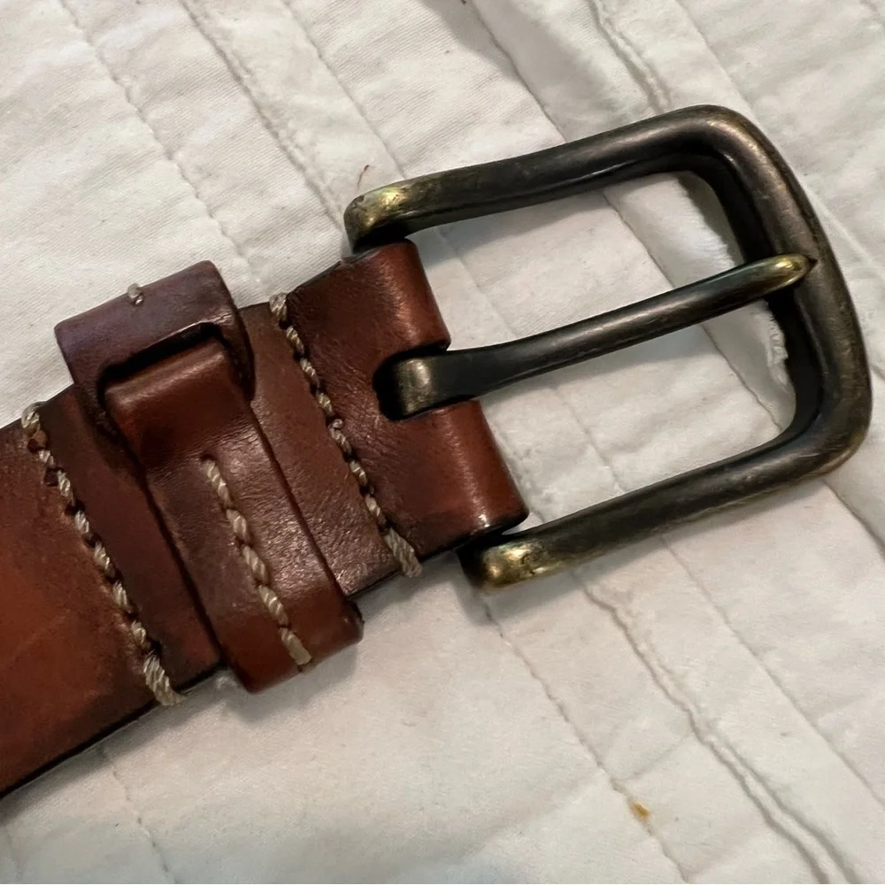 Tommy Hilfiger Brown Leather Mens belt fits 39.5